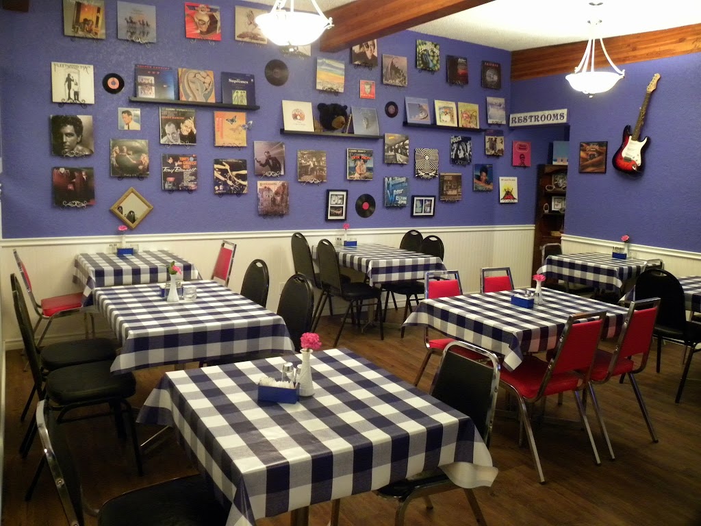 Bears Eatery | 324 Archibald St, Kimberley, BC V1A 1M9, Canada | Phone: (250) 427-3412