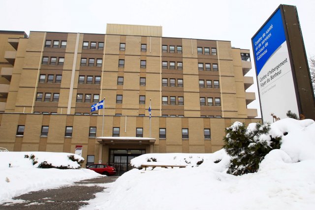 CHSLD Lionel-Émond | 125 Boulevard Lionel-Émond, Gatineau, QC J8Y 5S8, Canada | Phone: (819) 966-6410