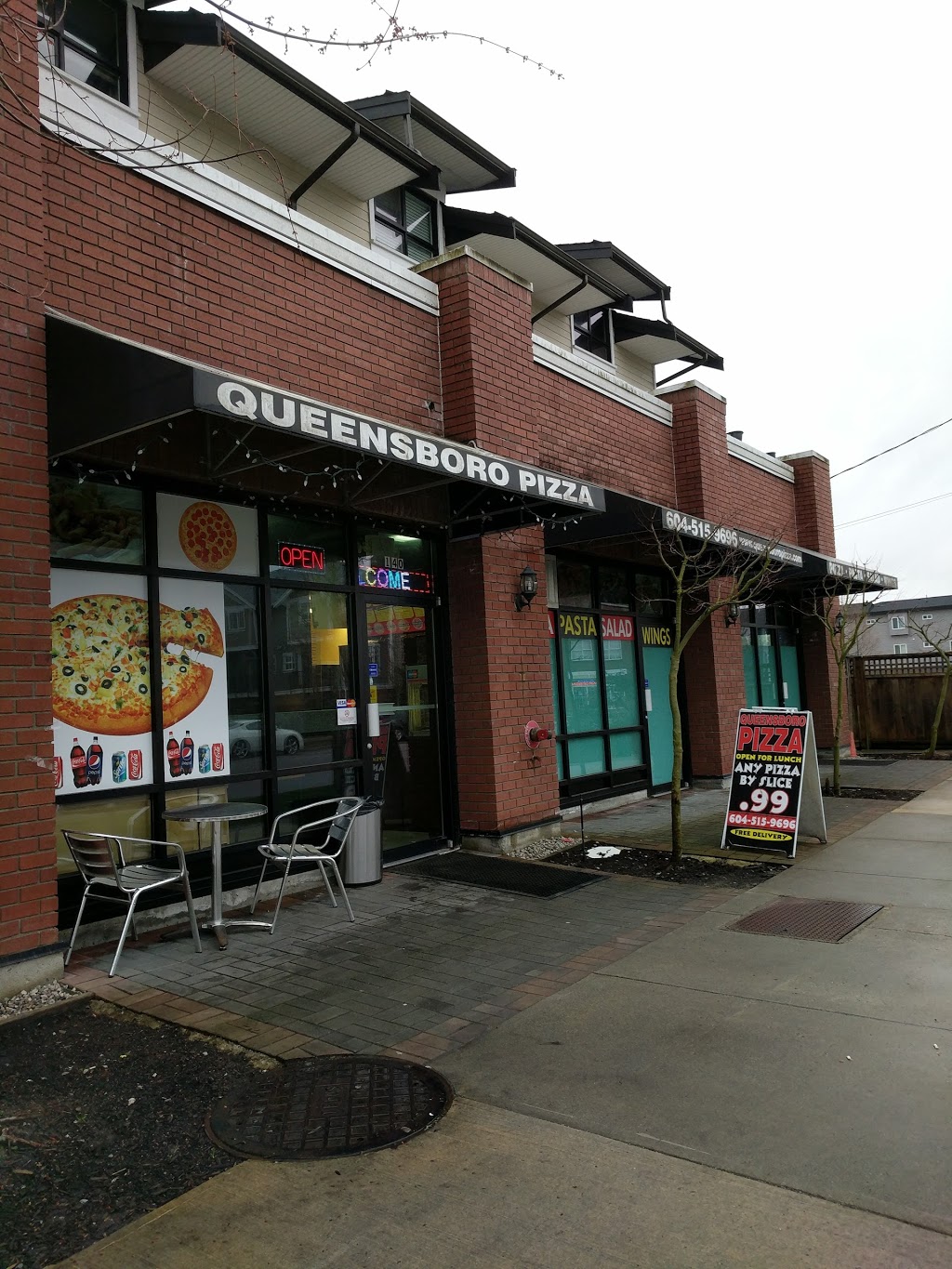 Queensboro Pizza | 1132 Ewen Ave, New Westminster, BC V3M 5E4, Canada | Phone: (604) 515-9696