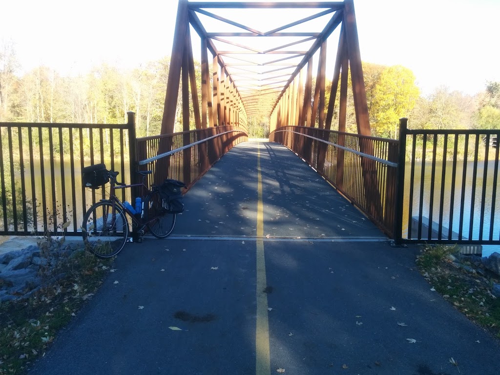 Lake Leamy Park | Gatineau, QC J8Y, Canada | Phone: (819) 595-8132