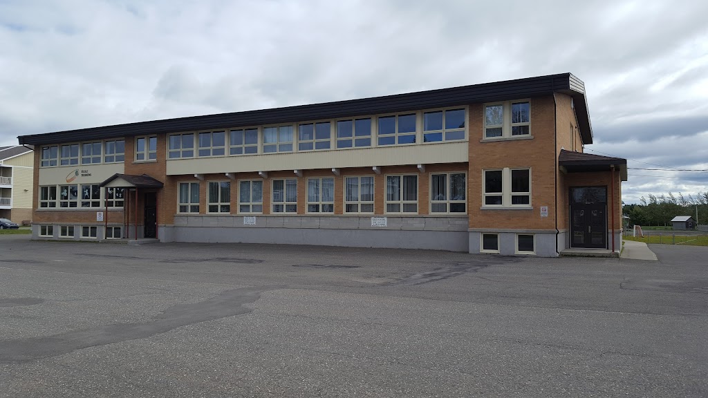 School Desbiens | 3 Rue de la Fabrique, Saint-Arsène, QC G0L 2K0, Canada | Phone: (418) 862-5616