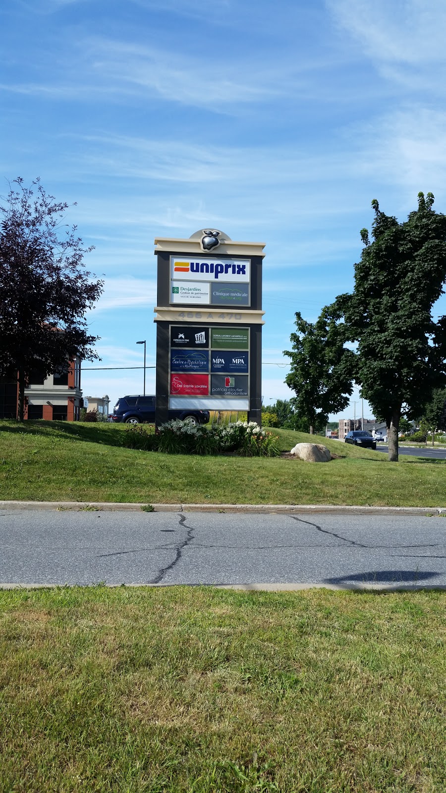 Uniprix Boivin, Hébert-Bernier et Lucier - Pharmacie affiliée | 466 Boulevard Sir-Wilfrid-Laurier, Mont-Saint-Hilaire, QC J3H 6K3, Canada | Phone: (450) 813-3165