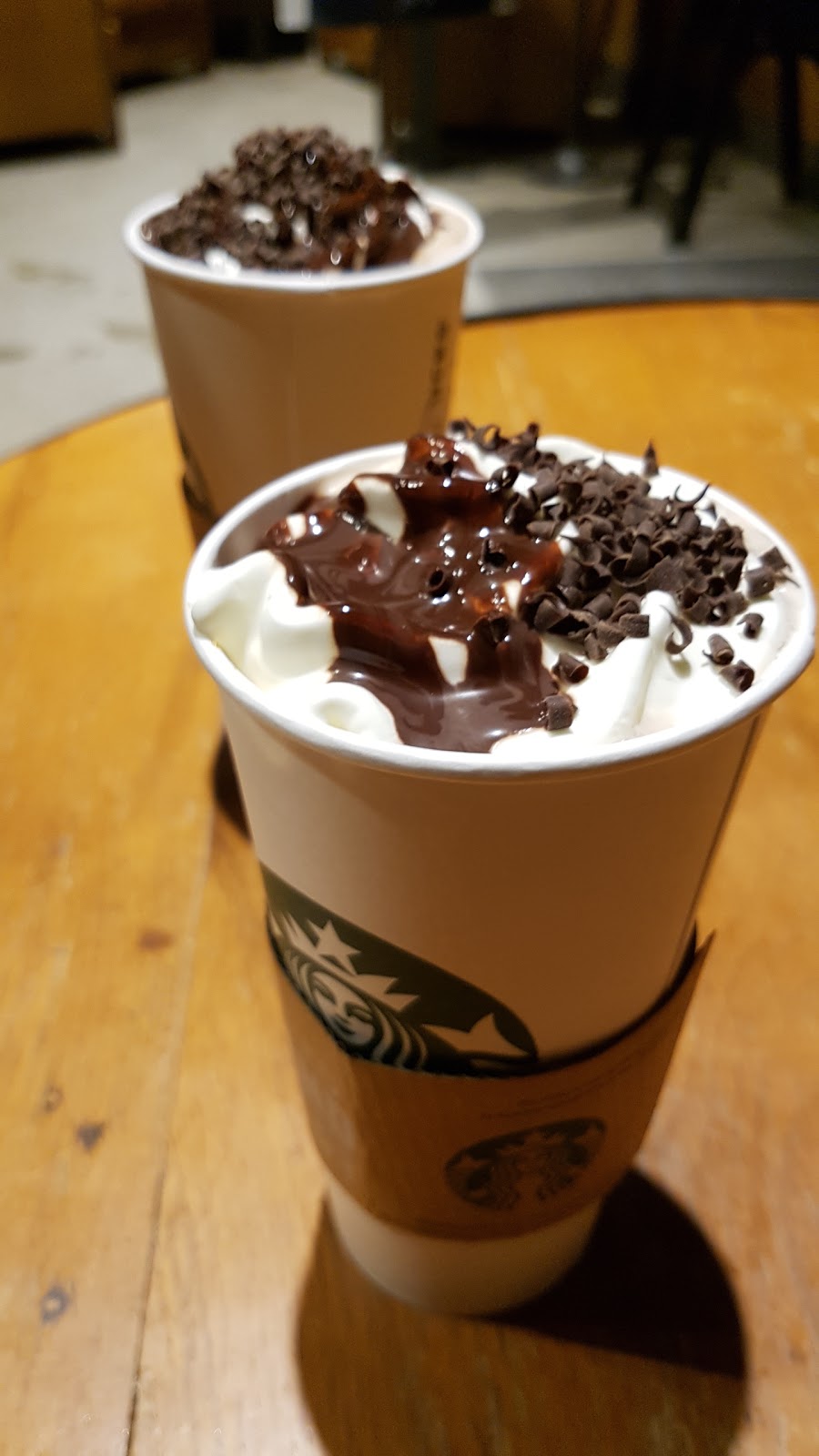 Starbucks | 580 Fanshawe Park Rd E Unit 1, London, ON N5X 1H1, Canada | Phone: (519) 645-7174