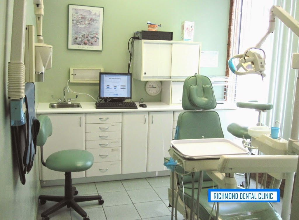 Richmond Dental Clinic | 9206 Yonge St, Richmond Hill, ON L4C 7A2, Canada | Phone: (905) 731-6222