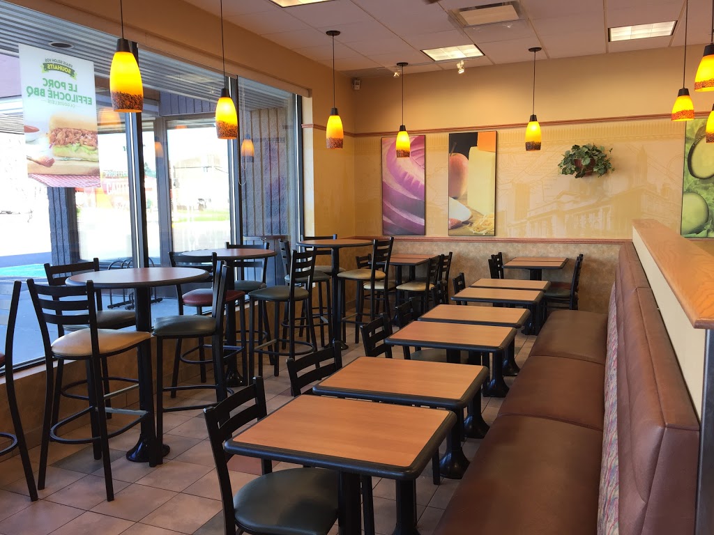 Subway | 2400 Boulevard Louis-XIV #103, Québec, QC G1C 5Y8, Canada | Phone: (418) 661-3030