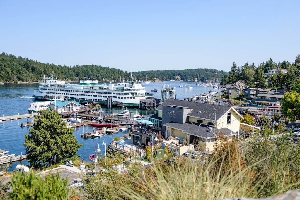 Downriggers | 10 Front St, Friday Harbor, WA 98250, USA | Phone: (360) 378-2700
