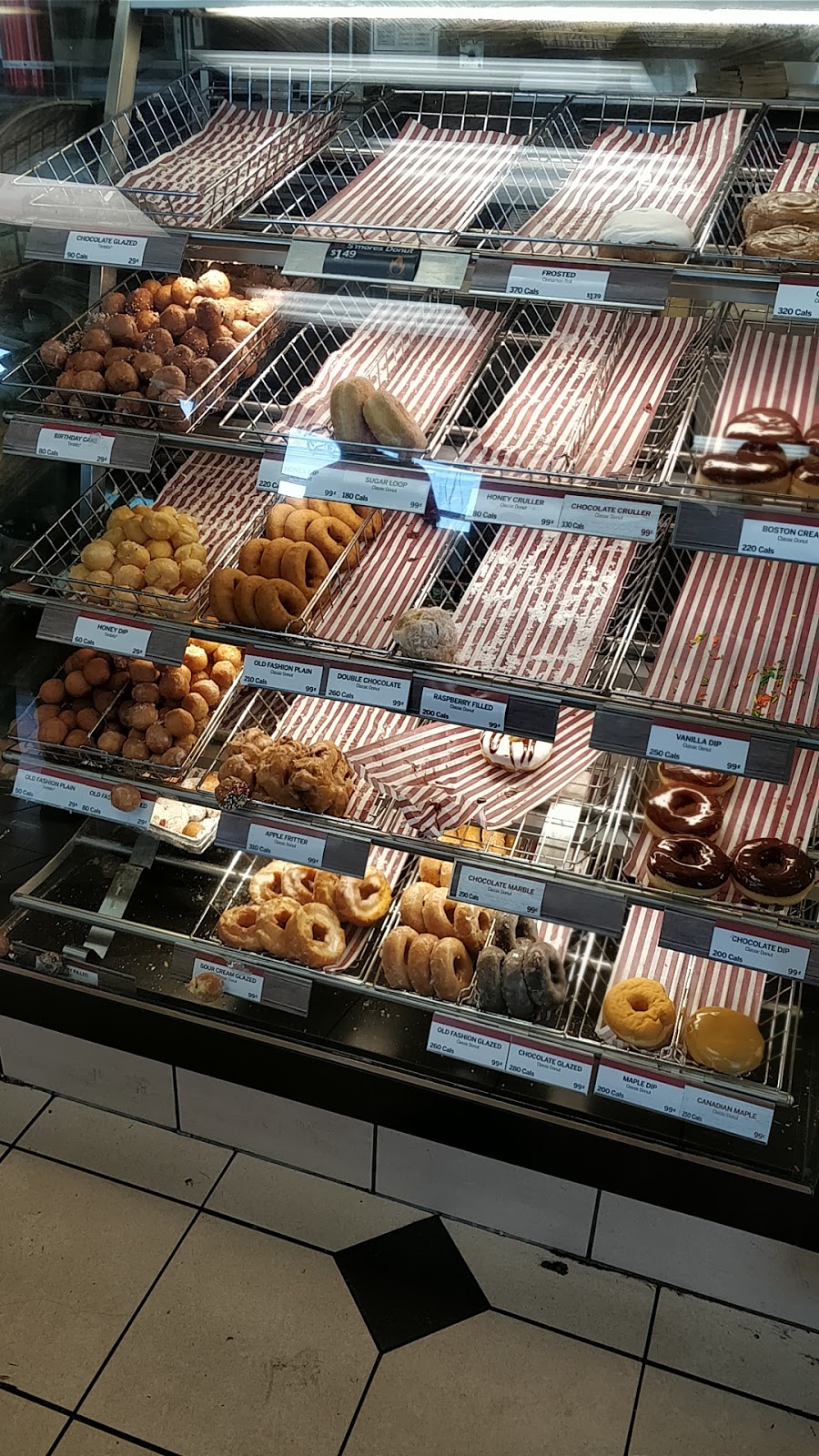 Tim Hortons | 150 Talisman Dr, Gravenhurst, ON P1P 1K8, Canada | Phone: (705) 687-4709