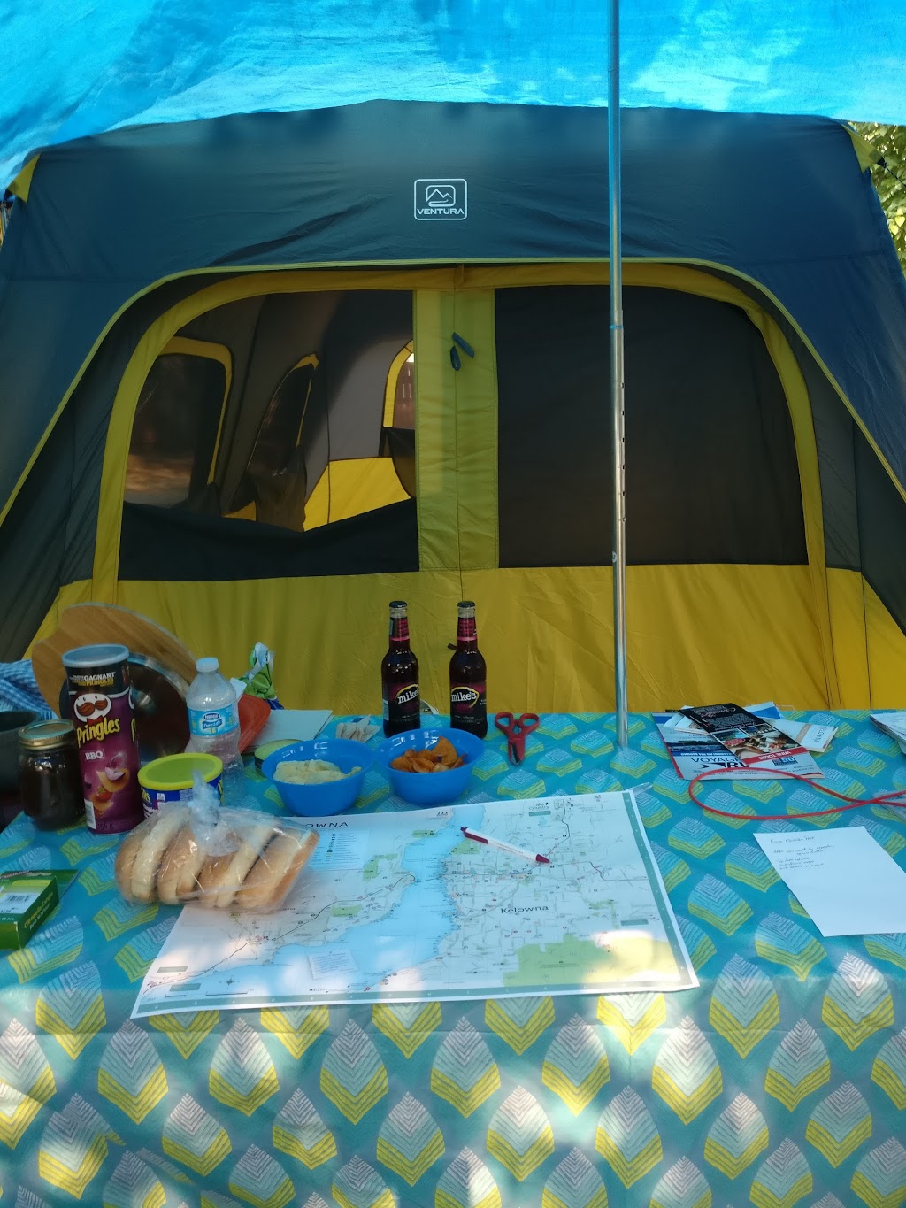 Hiawatha RV Park | 3795 Lakeshore Rd, Kelowna, BC V1W 3K3, Canada | Phone: (250) 861-4837