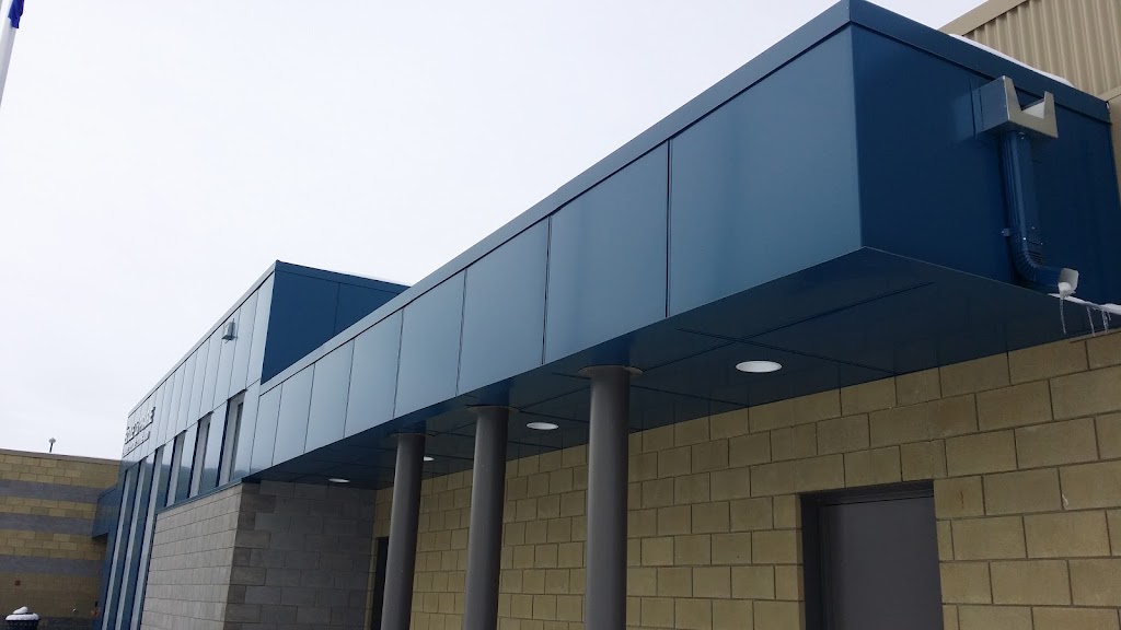 Ecole La Prairie | 4810 34 St, Red Deer, AB T4N 4R6, Canada | Phone: (403) 343-0060
