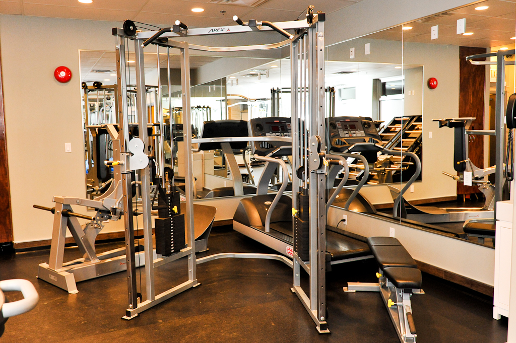 Doctors Gym | 6611 No 2 Rd, Richmond, BC V7C 3L5, Canada | Phone: (604) 284-5502