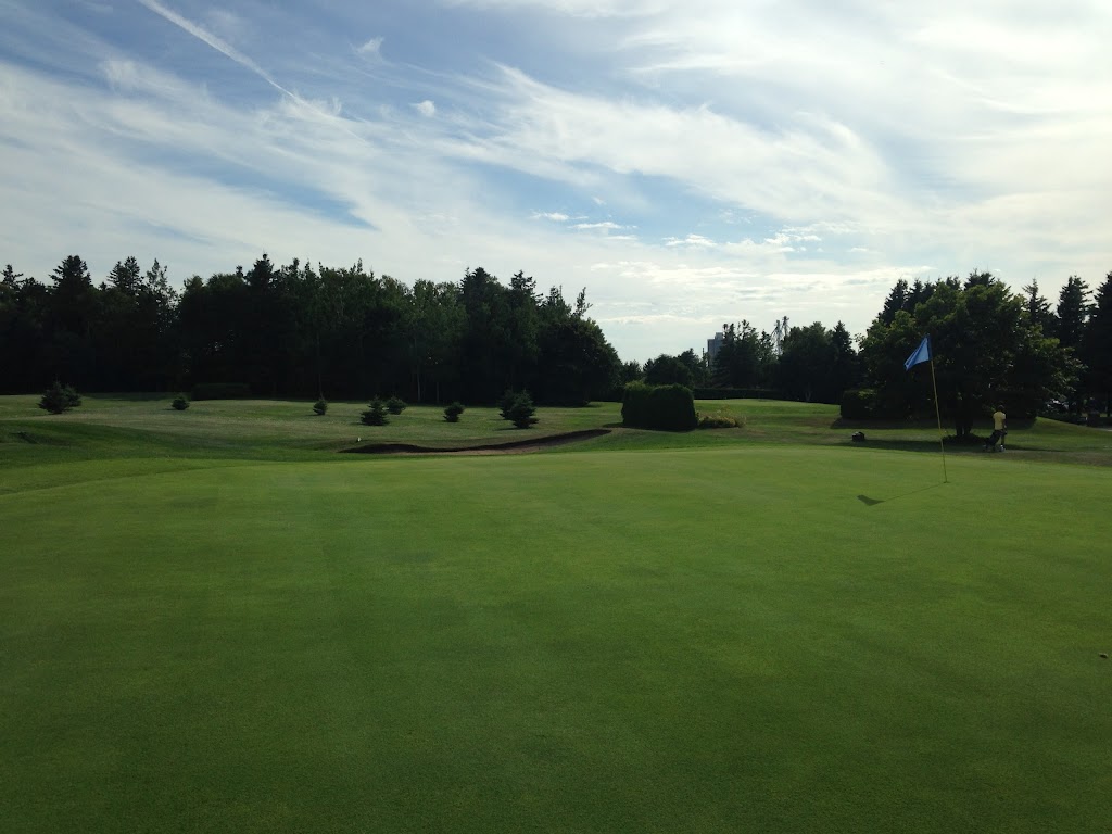 Club De Golf Cacouna | 960 Rue du Patrimoine, Cacouna, QC G0L 1G0, Canada | Phone: (418) 862-9649