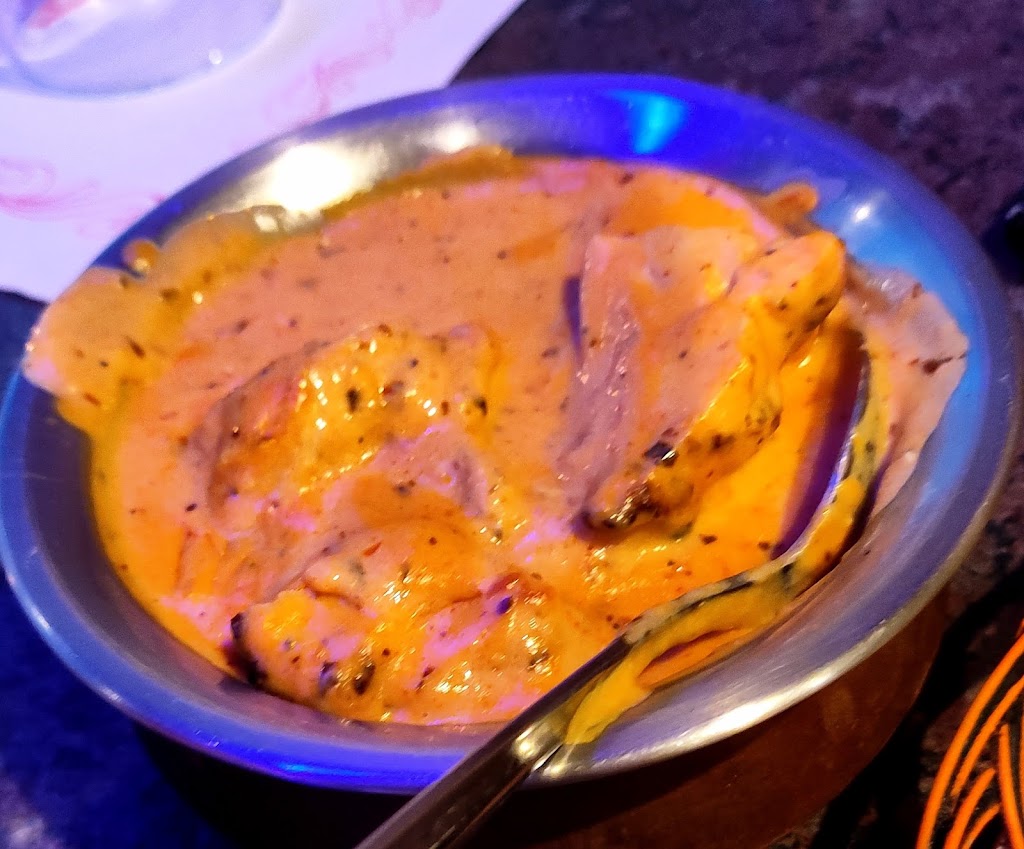Shahi Palace Restaurant | 4773 Bd des Sources, Pierrefonds, QC H8Y 3C6, Canada | Phone: (514) 685-0000