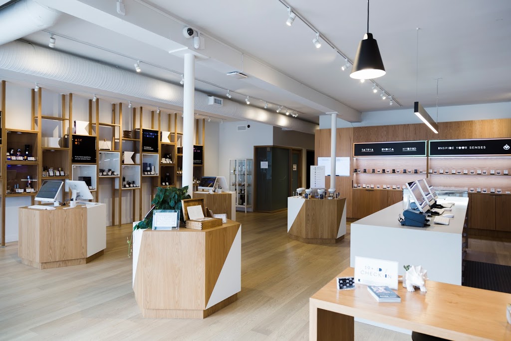 Kiaro Recreational Cannabis Store - Vancouver | 1316 Kingsway, Vancouver, BC V5V 3E4, Canada | Phone: (604) 566-4444