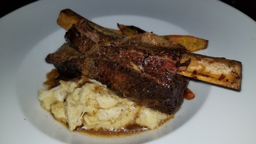 Snack & Bar Milly’s | 1926 Chem. du Village, Mont-Tremblant, QC J8E 1K4, Canada | Phone: (819) 681-0550