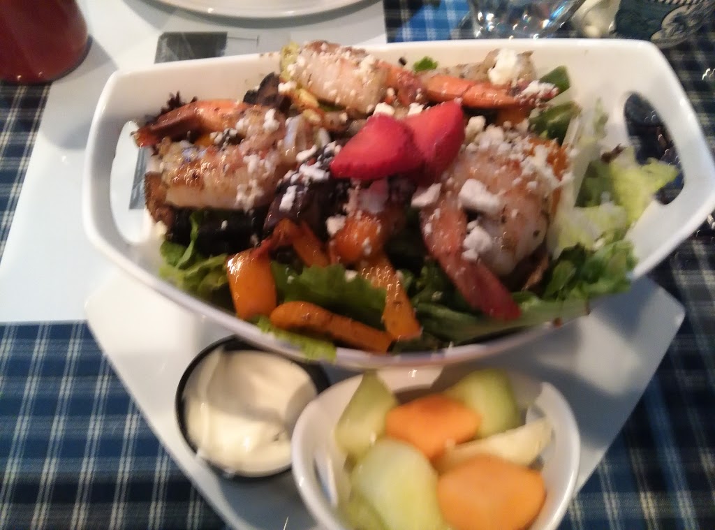 The Coal Docks Restaurant & Bar | e, 592 Broadway St, Cape Vincent, NY 13618, USA | Phone: (315) 501-4079