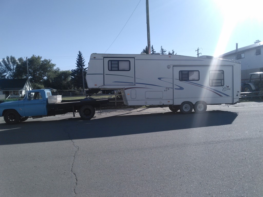 Rockyford Grocery Store | 204 Main St, Rockyford, AB T0J 2R0, Canada | Phone: (403) 533-3822