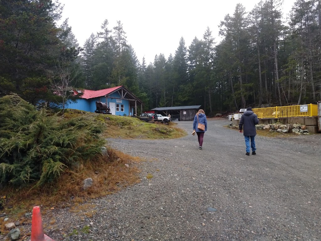Cortes Island Free Store | 1300 Squirrel Cove Rd, Squirrel Cove, BC V0P 1T0, Canada | Phone: (250) 203-1510