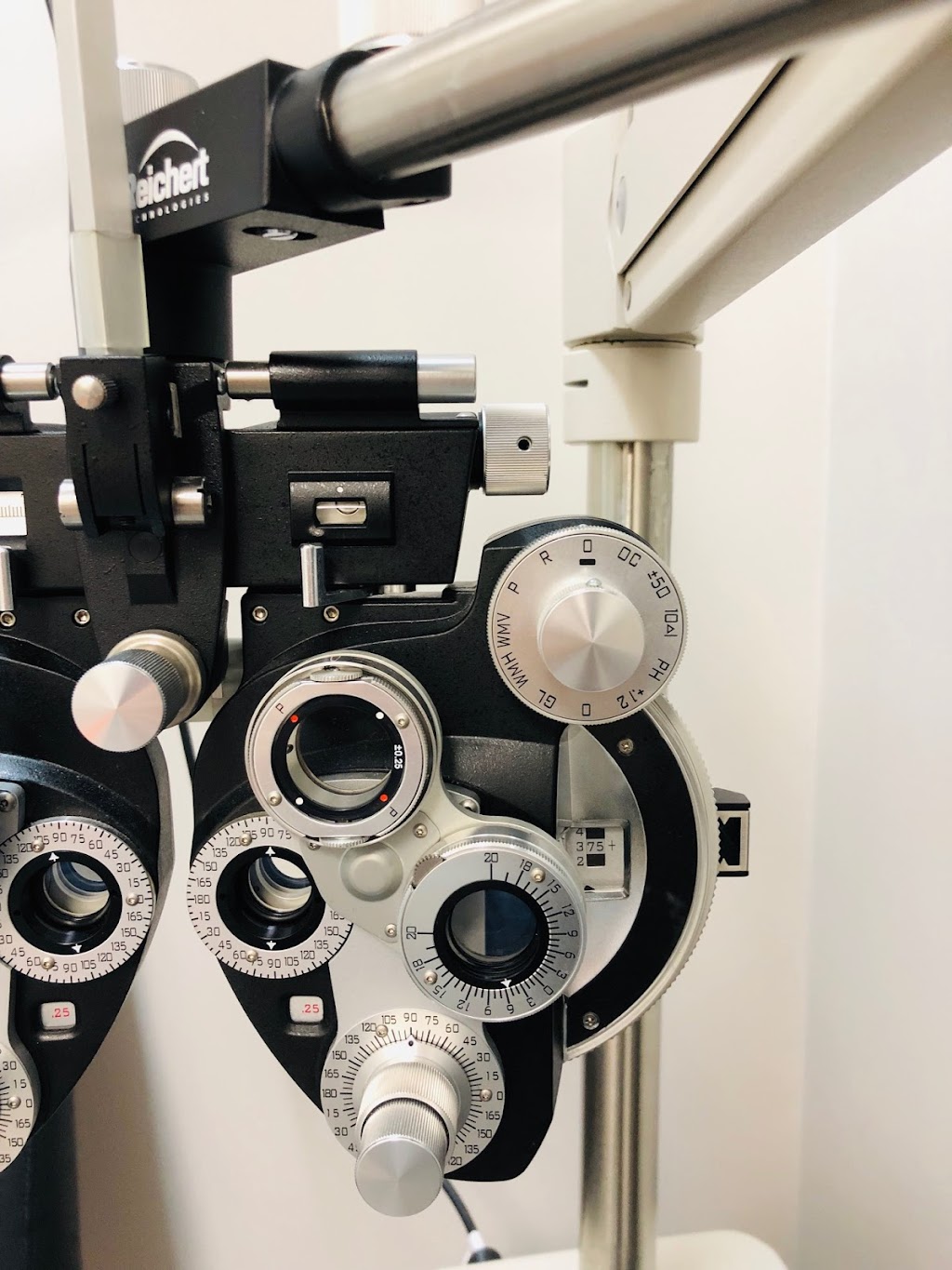 Illusion Eye Wear | 5100 Erin Mills Pkwy, Mississauga, ON L5M 4Z5, Canada | Phone: (905) 828-7566