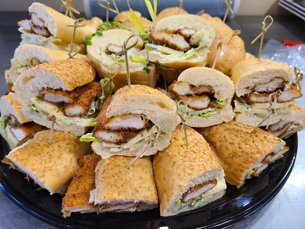 Traiteur Presto Gourmet Caterer | 3100 Rte Harwood, Vaudreuil-Dorion, QC J7V 8P2, Canada | Phone: (514) 816-4983