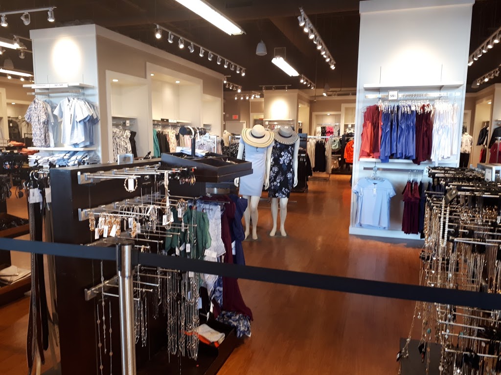 Banana Republic Factory Store | 5950 Rodeo Dr Ste. 2B, UNIT B, Mississauga, ON L5R 3V6, Canada | Phone: (905) 507-2100