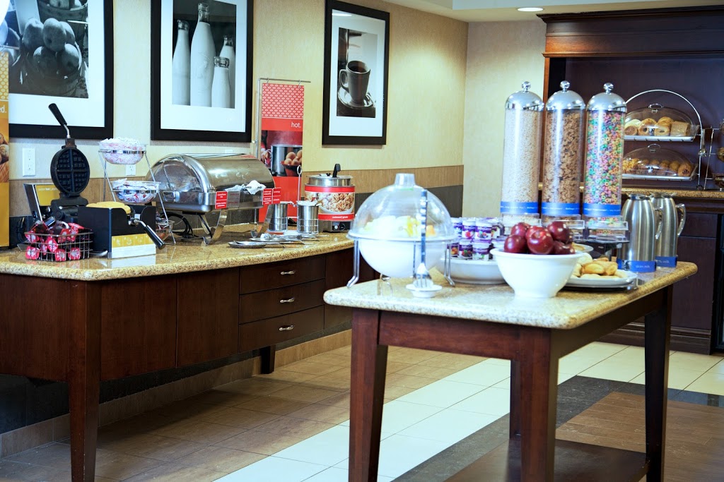 Hampton Inn Sudbury, Ontario | 2280 Regent St, Sudbury, ON P3E 0B4, Canada | Phone: (705) 523-5200
