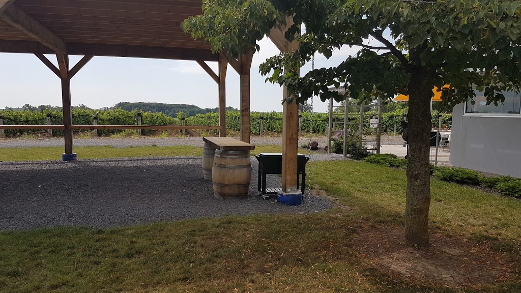 Huff Estates Winery & Inn | 2274 Prince Edward County Rd 1, Bloomfield, ON K0K 1G0, Canada | Phone: (613) 393-1414