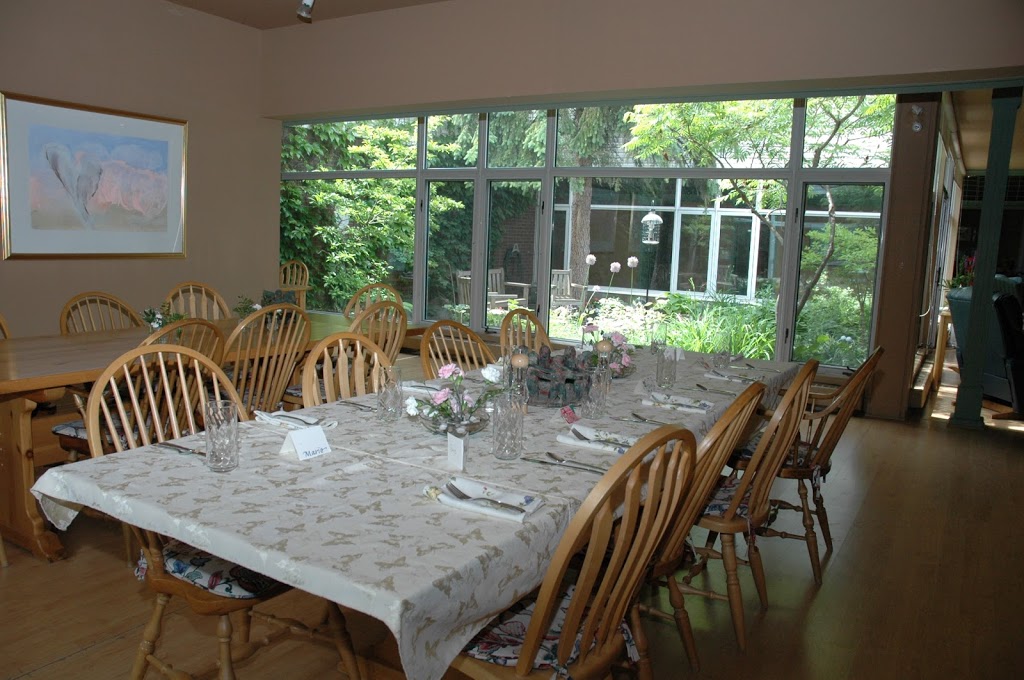 Hospice Care Ottawa, May Court Hospice | 114 Cameron Ave, Ottawa, ON K1S 0X1, Canada | Phone: (613) 260-2906