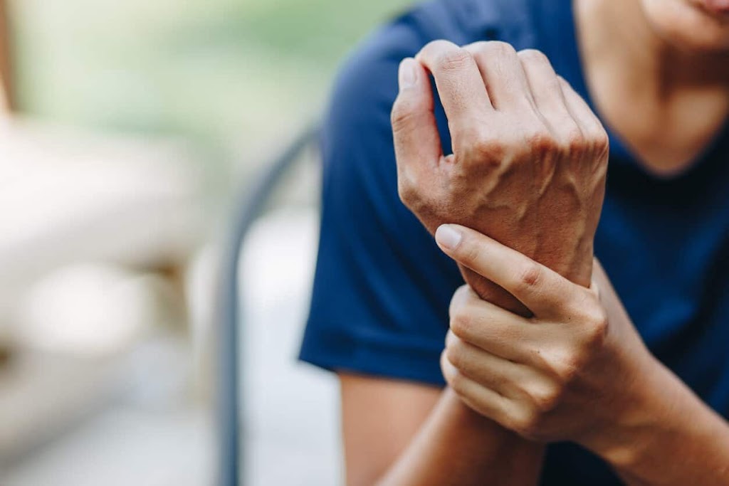 Horizon Joint Rejuvenation & Spine | 6845 66 St #110, Red Deer, AB T4P 3T5, Canada | Phone: (403) 967-9086