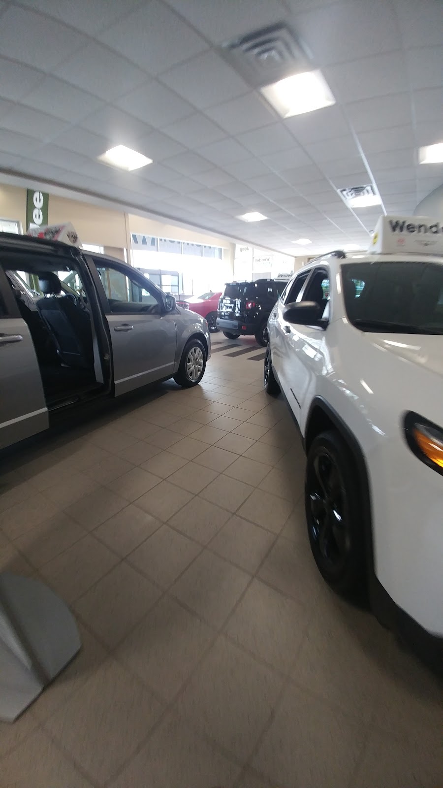 Wendell Motors Chrysler Jeep Dodge Ram | 549 Fairway Rd S, Kitchener, ON N2C 1X4, Canada | Phone: (519) 893-1501