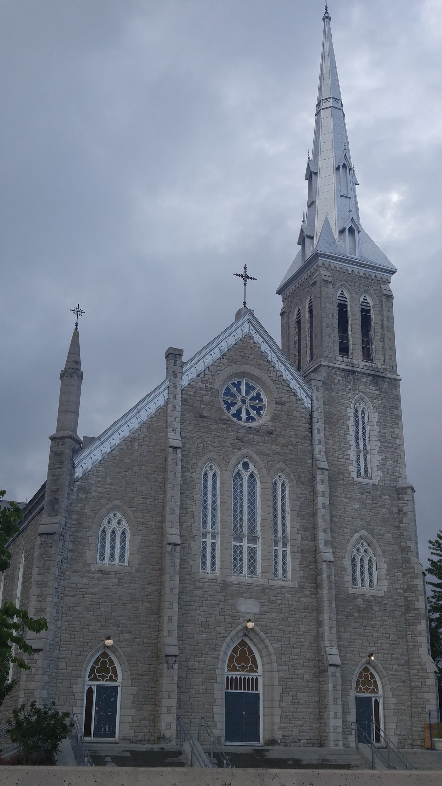 Église Saint-François-de-Sales | 799 Rue Jacques-Cartier, Gatineau, QC J8T 2W1, Canada | Phone: (819) 561-1607