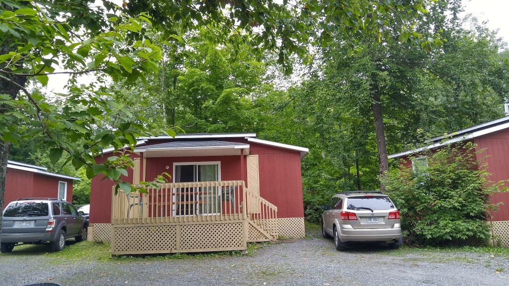 Camping du Lac Blanc Inc | 2300 Chemin du Lac Blanc, Saint-Ubalde, QC G0A 4L0, Canada | Phone: (418) 277-2176