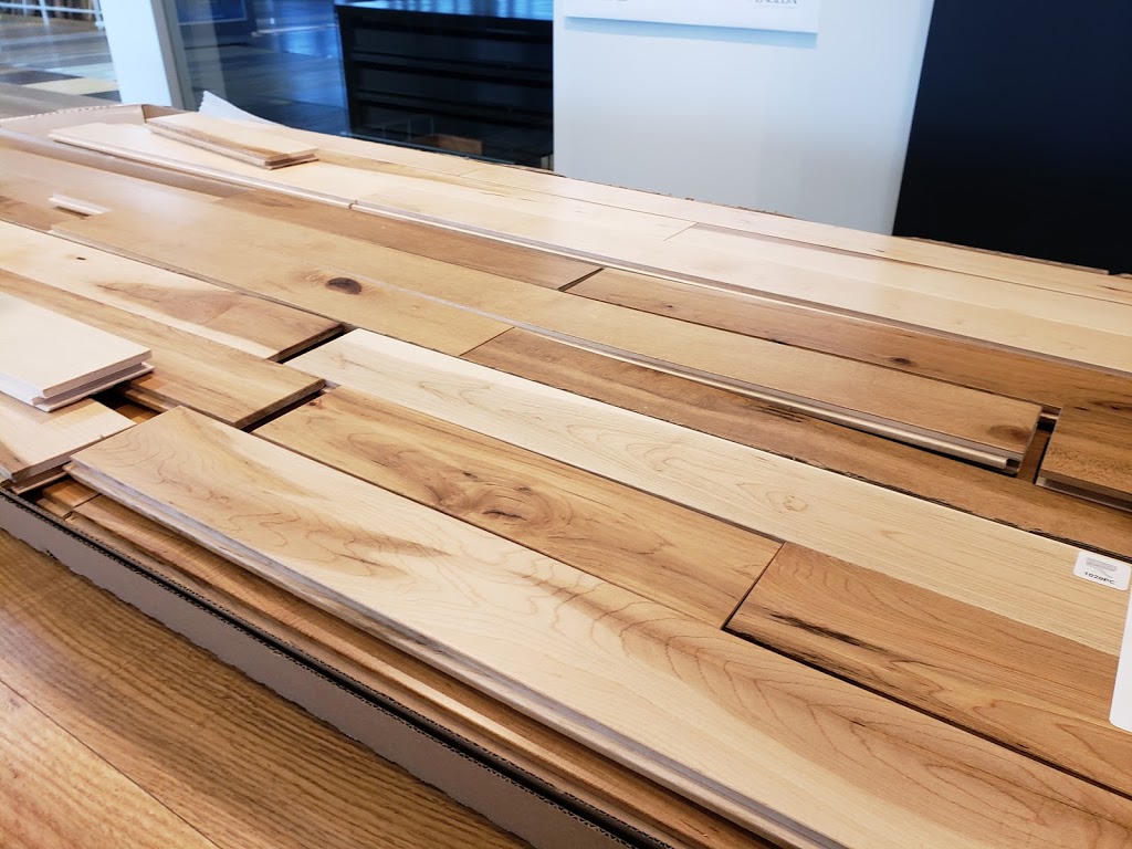 Plancher Flor / Flottant, Bois Franc, Ingénierie, Vinyle clic | 1645 Desserte Nord Autoroute 440, Laval, QC H7L 3W3, Canada | Phone: (450) 686-0888