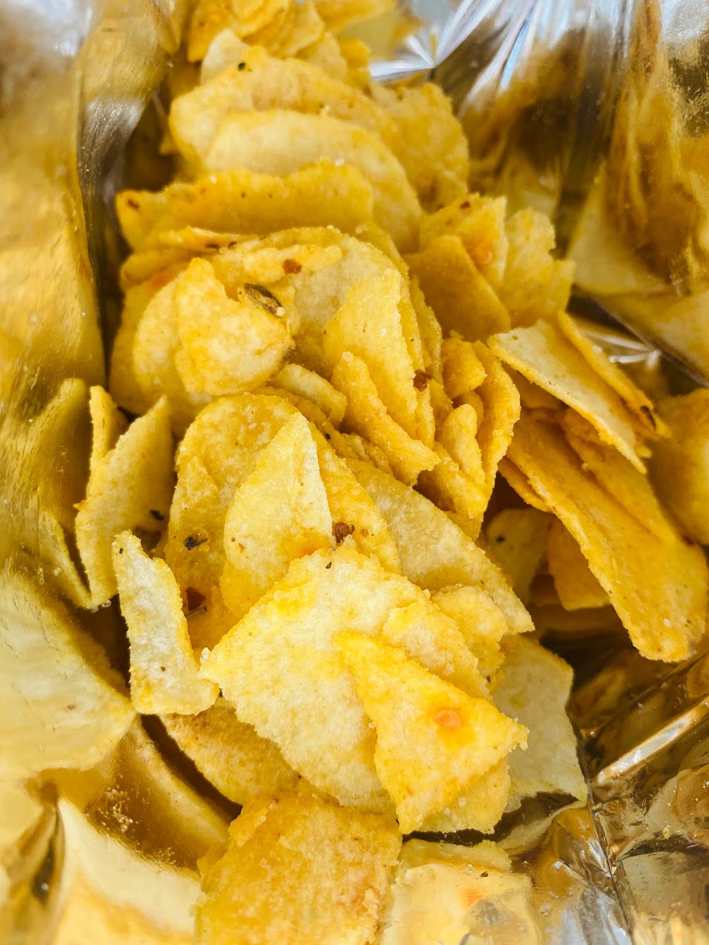 阿柴零食杂货铺 | 365 Prince of Wales Dr, Mississauga, ON L5B 0G6, Canada | Phone: (647) 741-5934