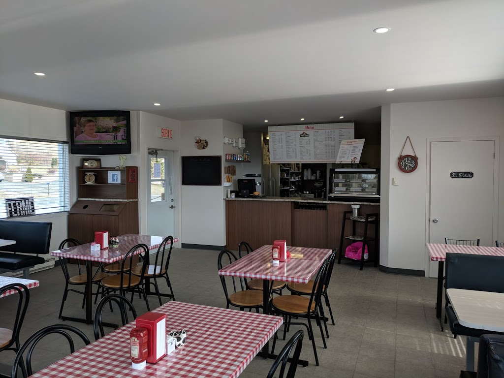 Casse-Croûte Ma-Mi-Jo | 498 QC-277, Saint-Léon-de-Standon, QC G0R 4L0, Canada | Phone: (418) 642-2575