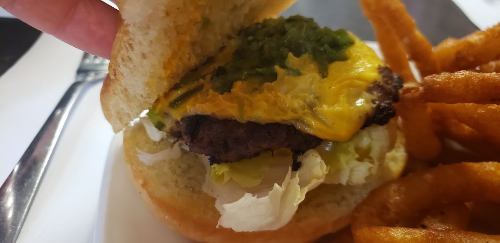 The Corner Pocket Restaurant | 650 Broadway St, Cartwright, MB R0K 0L0, Canada | Phone: (204) 529-2268