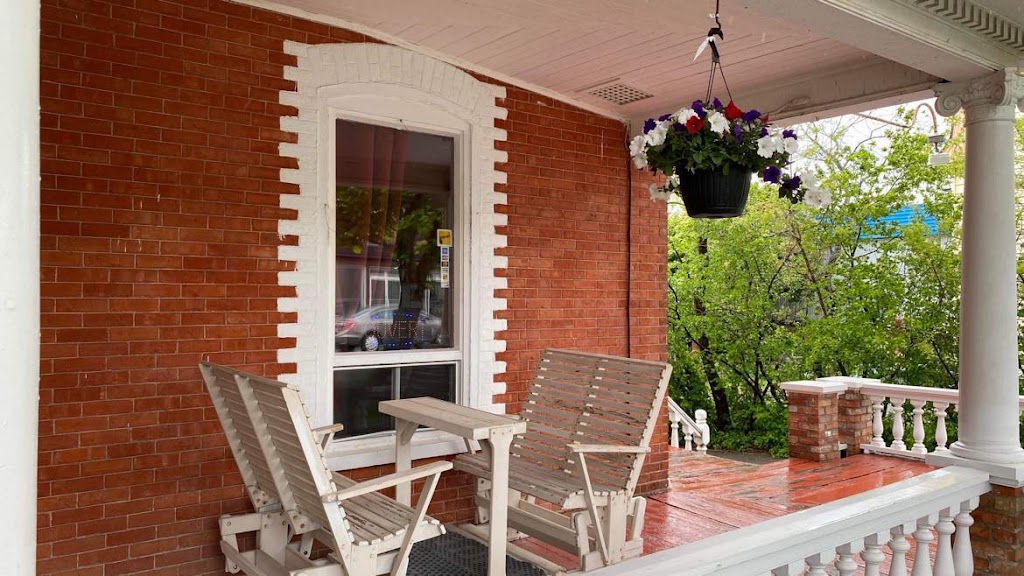 Hôtel motel T Côté | 80 Rue Fraser, Rivière-du-Loup, QC G5R 1C6, Canada | Phone: (418) 862-7706