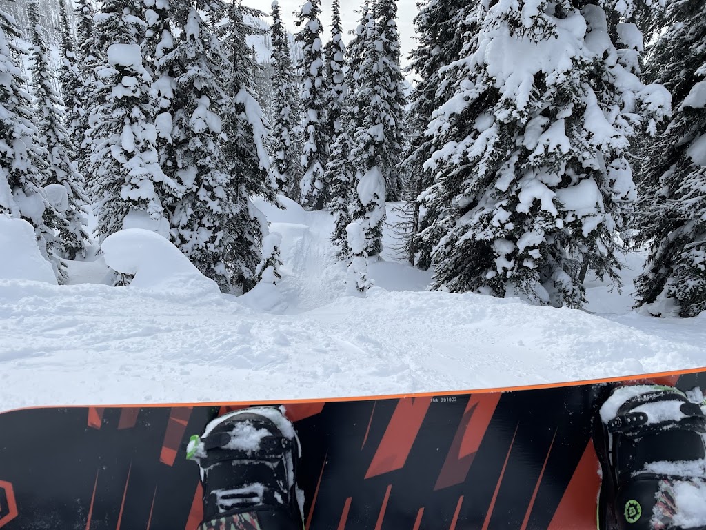 Torque Snowboards | 111 Bd de Bromont, Bromont, QC J2L 2K7, Canada | Phone: (450) 522-5312
