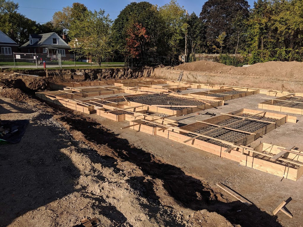 Lions Gate Construction Inc | 1523 Sandhill Dr Unit 1, Ancaster, ON L9G 9B1, Canada | Phone: (905) 518-9479