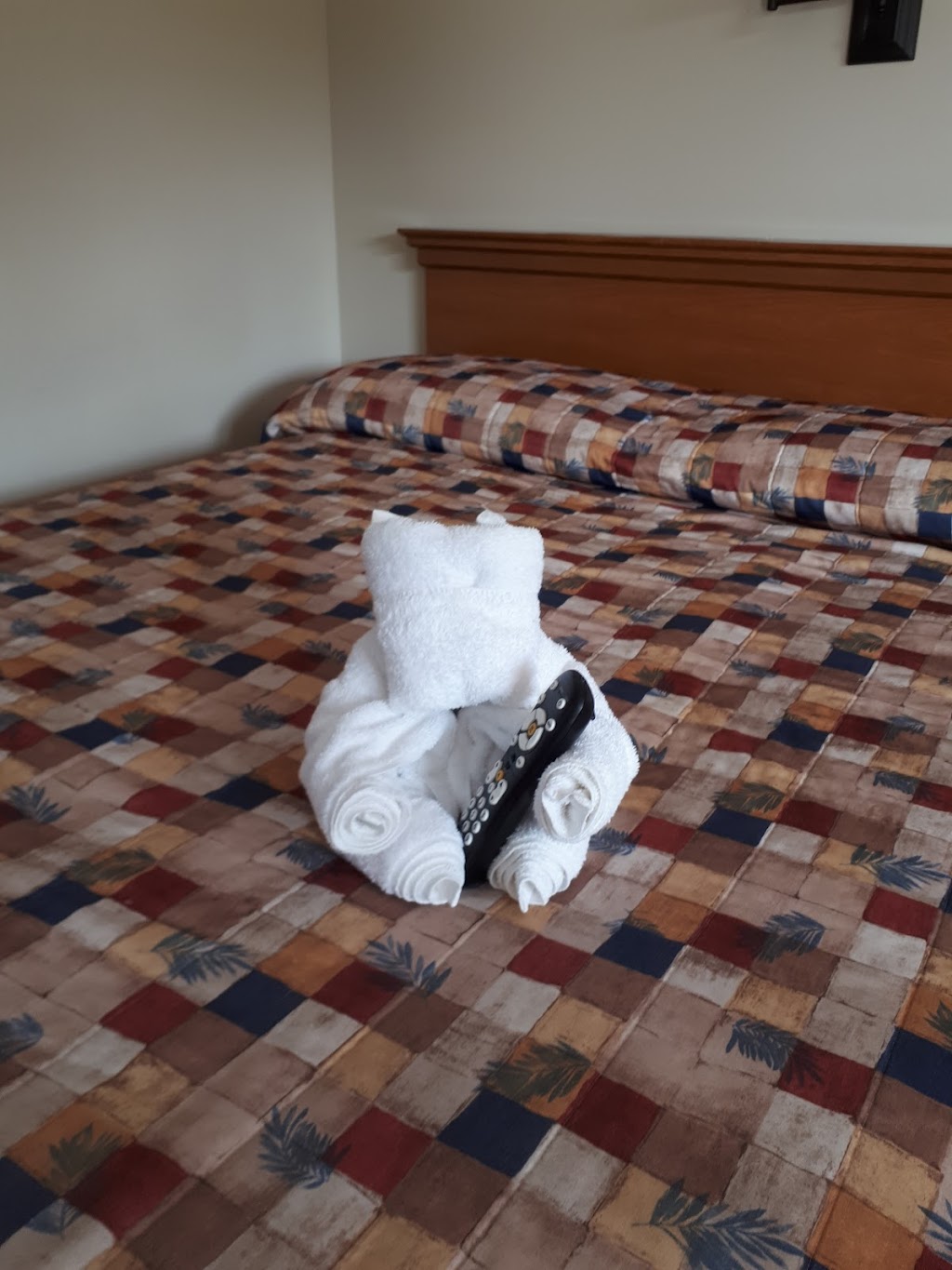 Cairns Motel | 721 Water St E, Summerside, PE C1N 4J2, Canada | Phone: (877) 224-7676