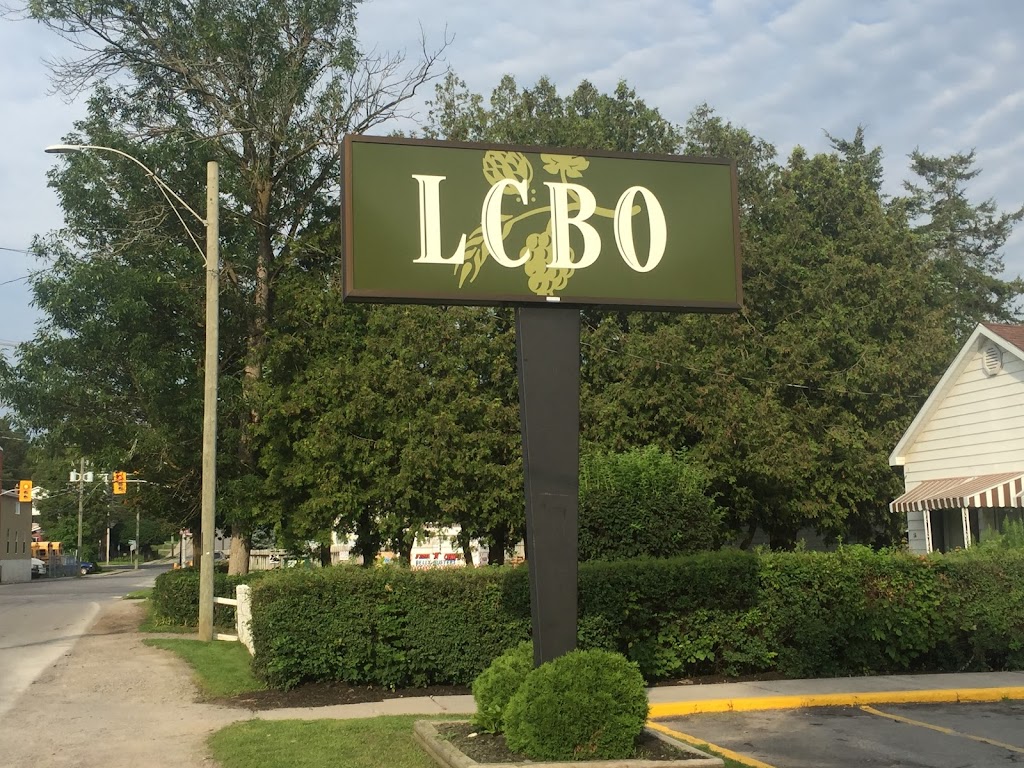 LCBO | 16 Bridge St E, Tweed, ON K0K 3J0, Canada | Phone: (613) 478-2716