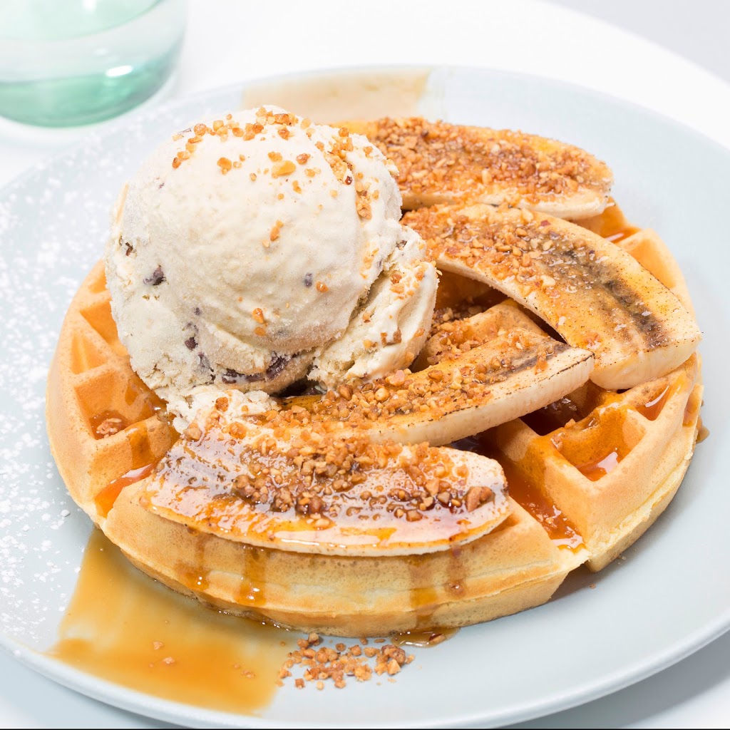Caffe Demetre Mississauga City Centre | 285 Enfield Pl R104, Mississauga, ON L5B 3Y6, Canada | Phone: (905) 281-2400