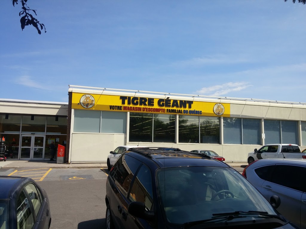 Tigre Géant | 280 Boulevard du Fort-Saint-Louis, Boucherville, QC J4B 1S1, Canada | Phone: (450) 449-2166