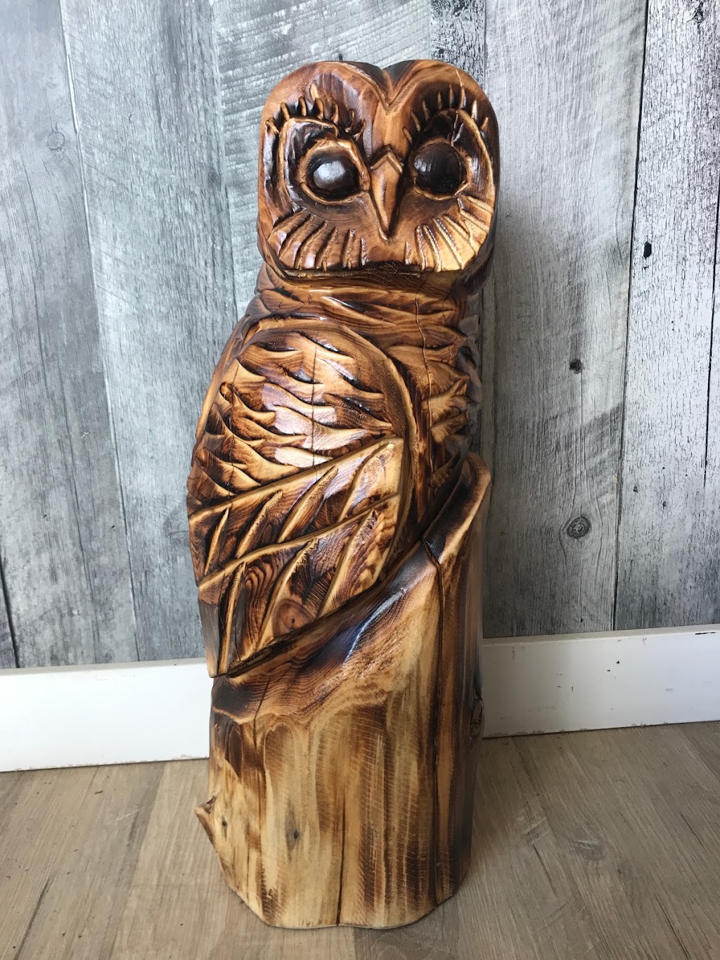HUR Ice & Wood Design | 297 Victoria Dr Unit C, Centralia, ON N0M 1K0, Canada | Phone: (519) 228-8553