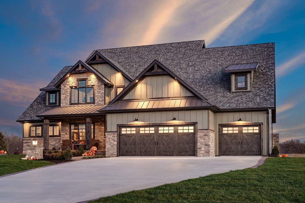 Canadoor Garage Doors | 22 Simona Dr Unit 8, Bolton, ON L7E 4E9, Canada | Phone: (705) 503-9656