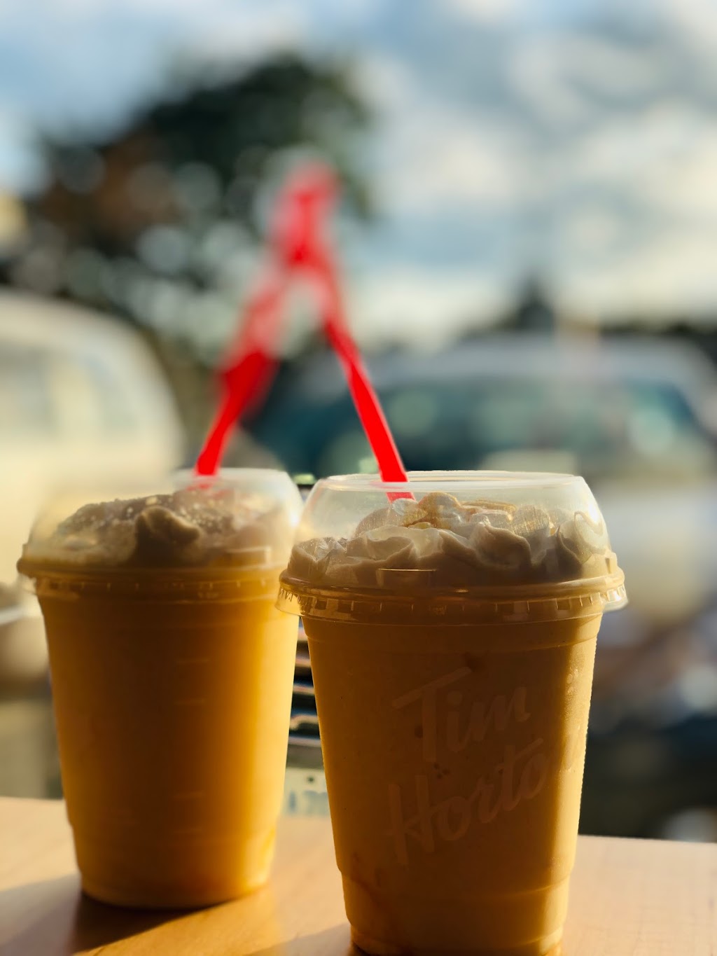 Tim Hortons | 2390 Walker Rd, Windsor, ON N8W 3P6, Canada | Phone: (519) 255-7656