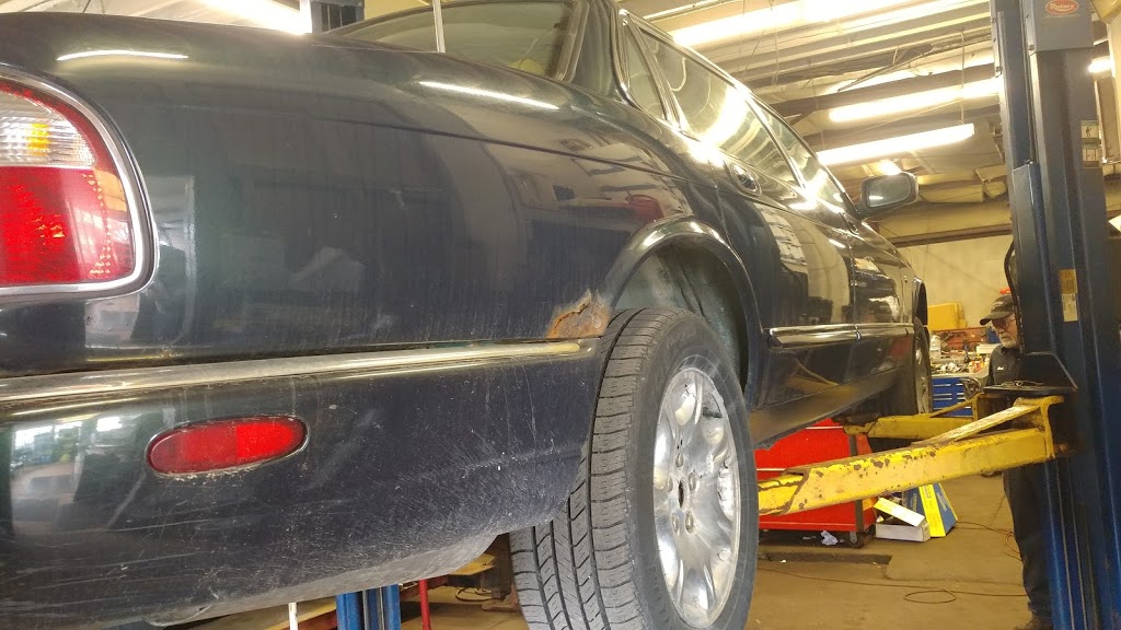 Hewitt International Auto Inc | 690 Englewood Ave, Buffalo, NY 14223, USA | Phone: (716) 836-9263