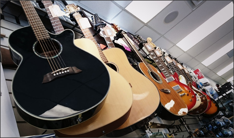 Buy Mine Sell Yours | 1900 Lakeshore Rd W, Mississauga, ON L5J 1J7, Canada | Phone: (905) 822-7000