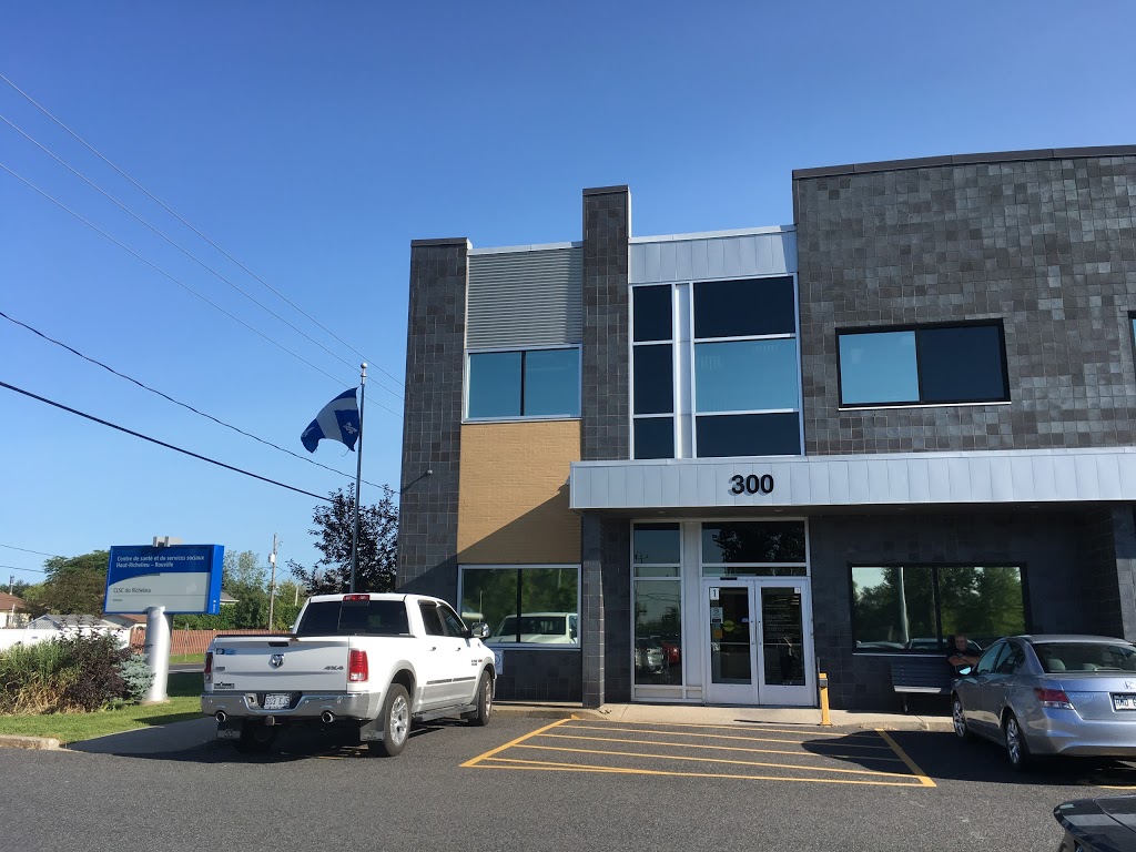 CLSC du Richelieu | 300 Chemin de Marieville, Richelieu, QC J3L 3V8, Canada | Phone: (450) 658-7561