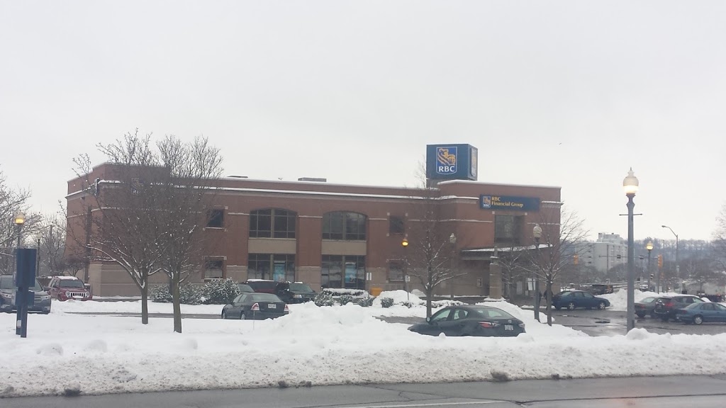 RBC Royal Bank | 22 Colborne St, Brantford, ON N3T 2G2, Canada | Phone: (519) 758-2056