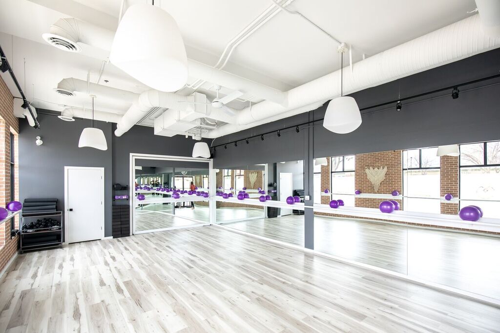 Barresoul - Kelowna Barre Fitness Classes, Programs & Events | 1810 Gordon Dr Unit 103, Kelowna, BC V1Y 6B2, Canada | Phone: (250) 469-4443